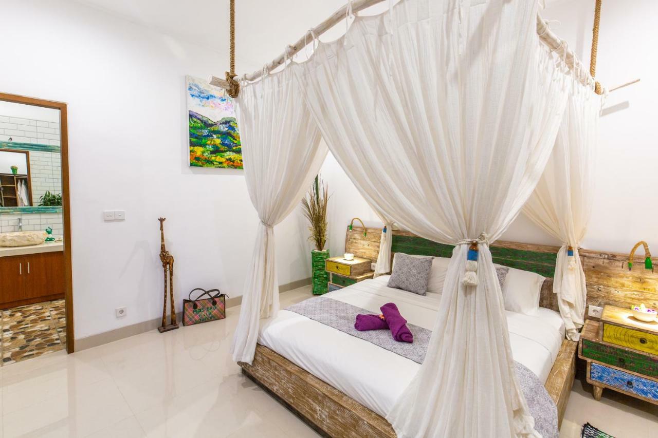 Masbro Art Villas Seminyak  Luaran gambar