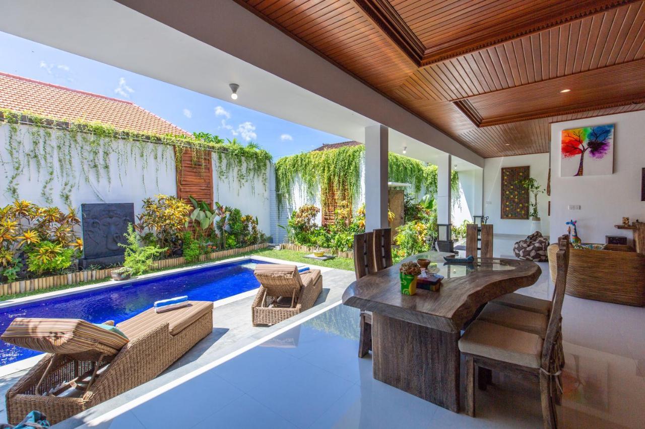Masbro Art Villas Seminyak  Luaran gambar
